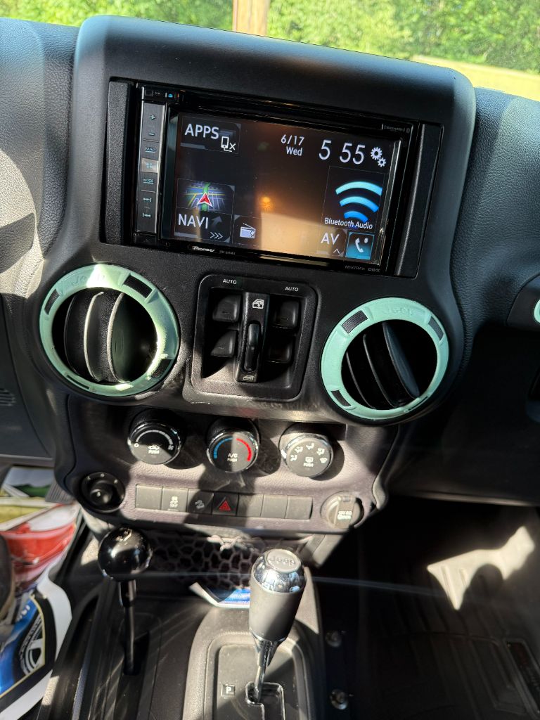 2016 Jeep Wrangler Unlimited Sport S - Photo 15
